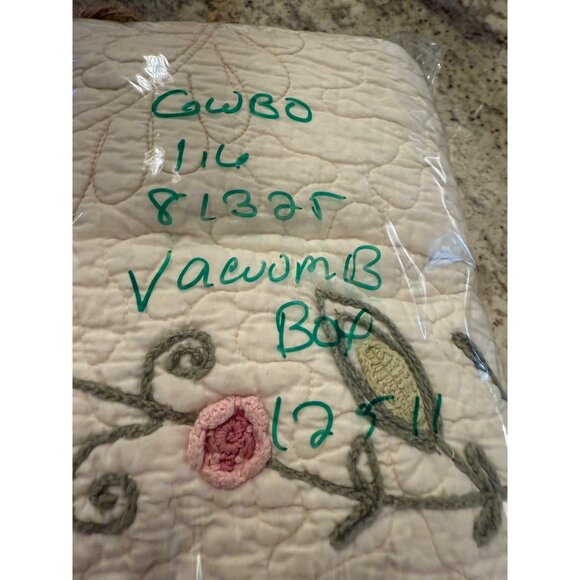 VTG JCP Quilted Embroidered Crochet Rose Quilted Standard Shams Country cottage - Picture 10 of 10